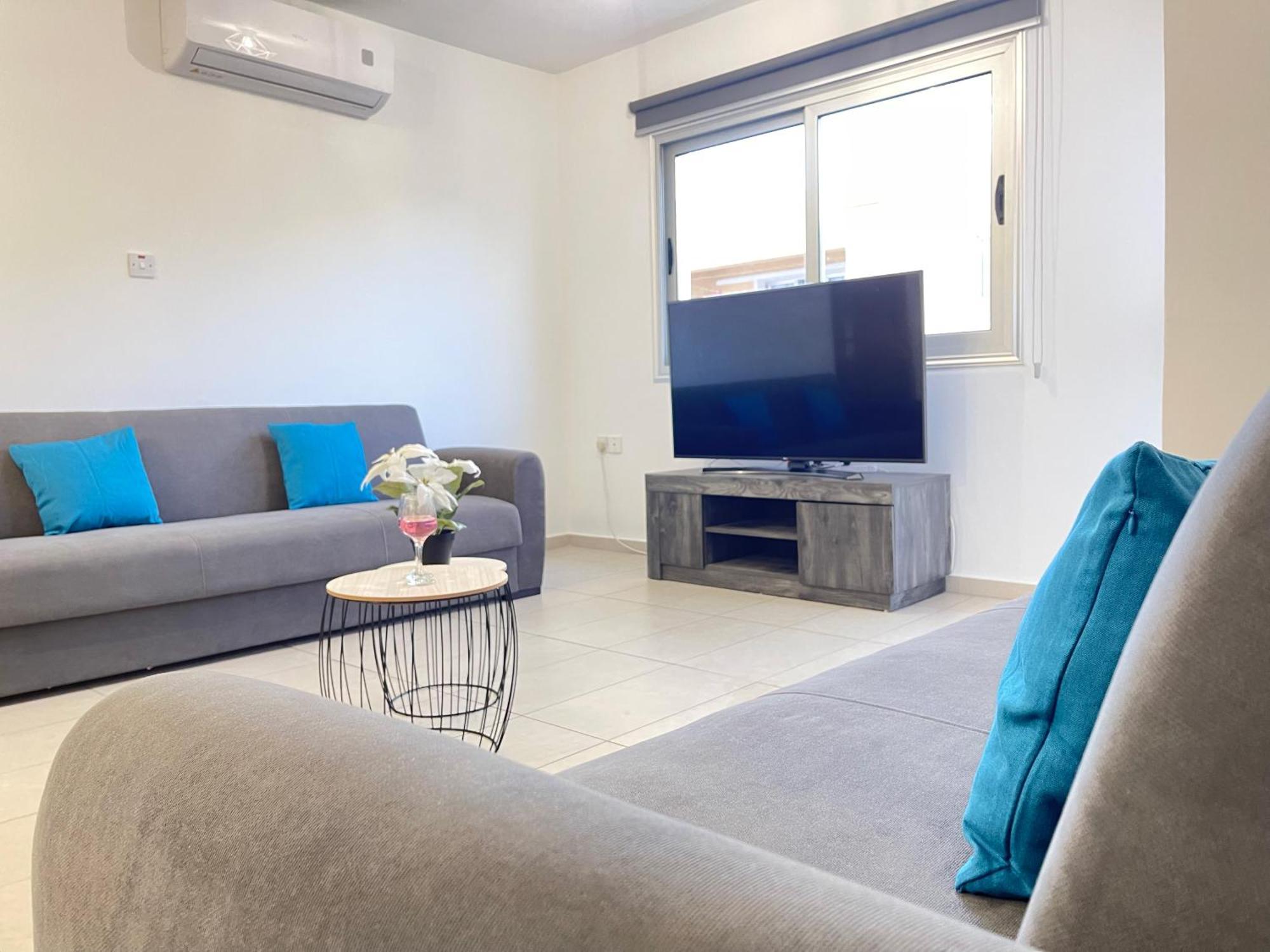 Aurora Holiday Apartment - Ayia Napa Esterno foto