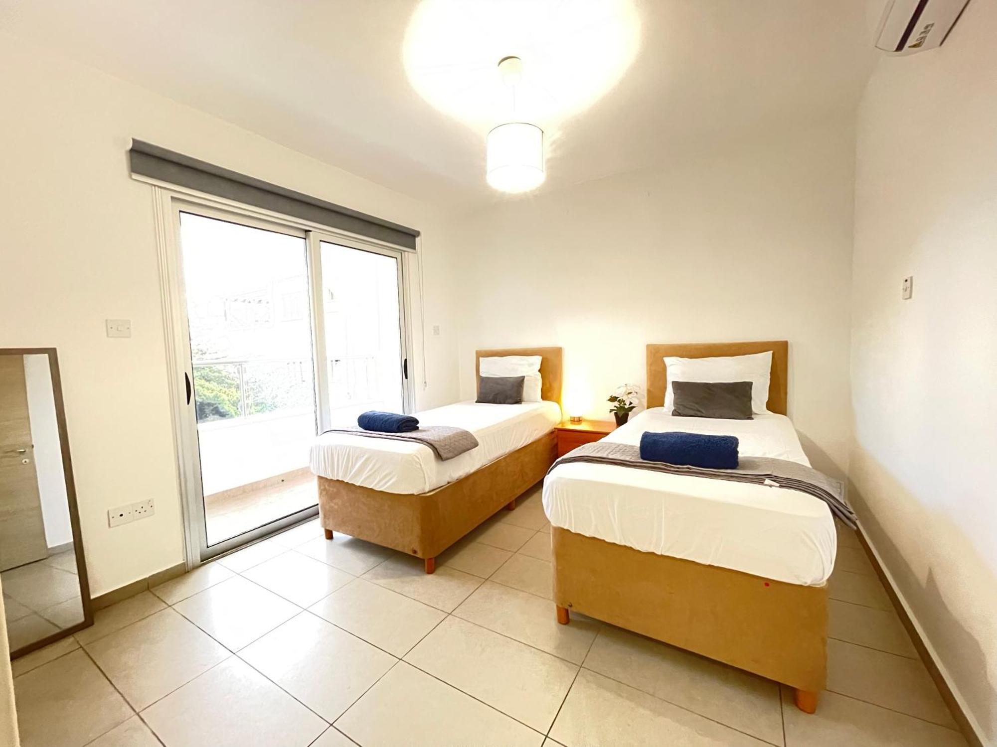 Aurora Holiday Apartment - Ayia Napa Esterno foto