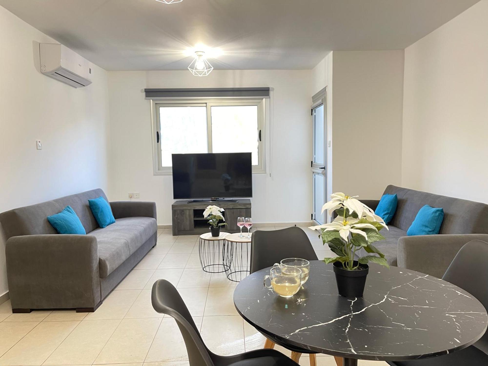 Aurora Holiday Apartment - Ayia Napa Esterno foto